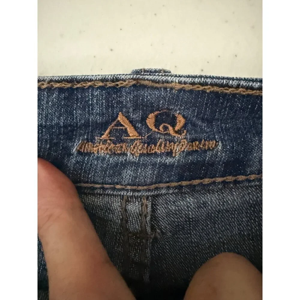 American Quality Denim DIY Cut Off Jean Shorts  Juniors Size 9 Medium Wash